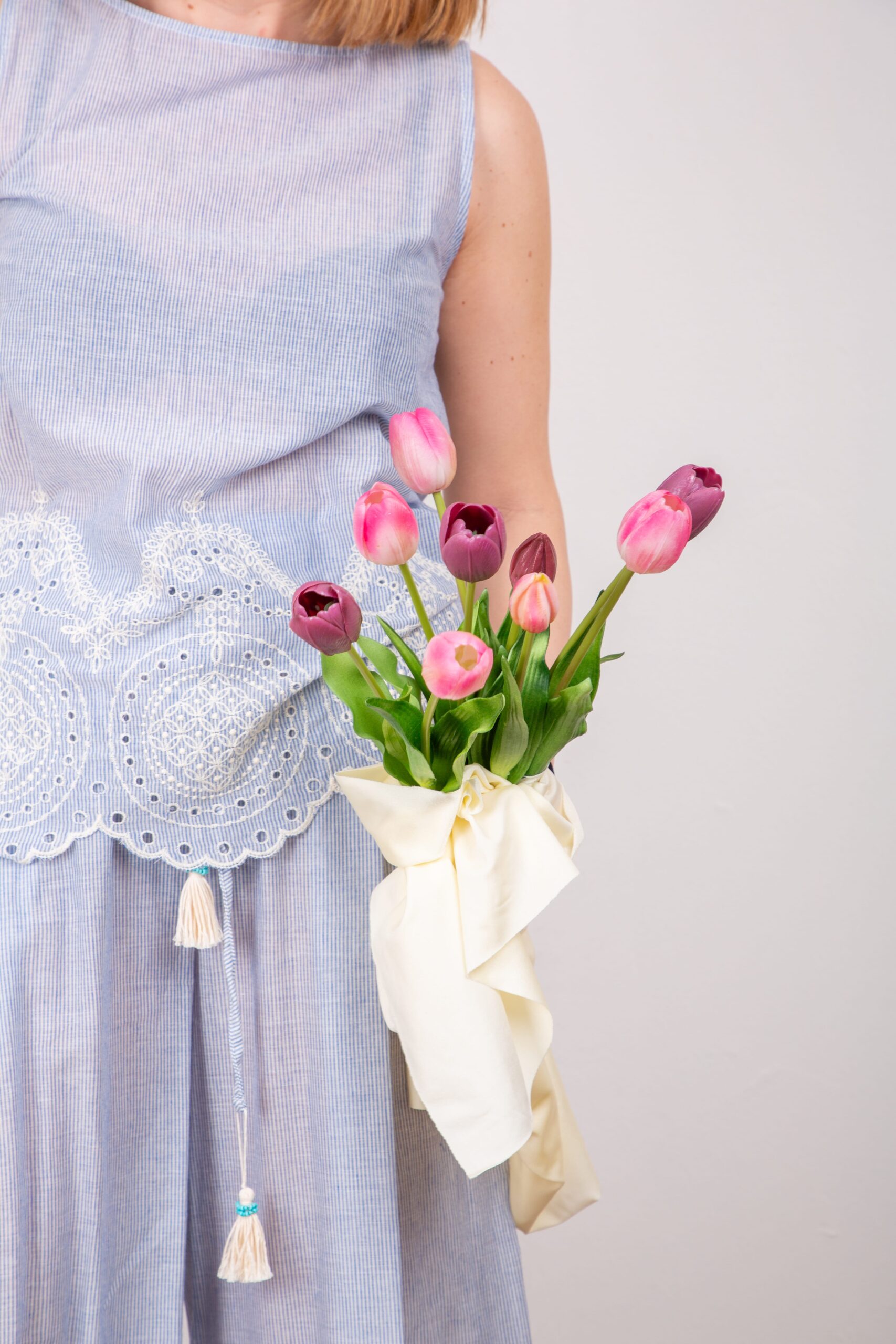 Camicetta a righe azzurra